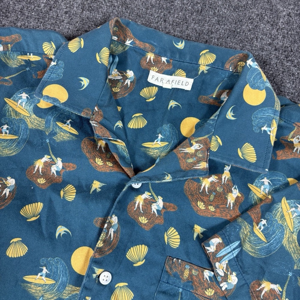 Far Afield Mens Shirt Size 3 Large 100% Organic Cotton Hawaii Surfer Sea life